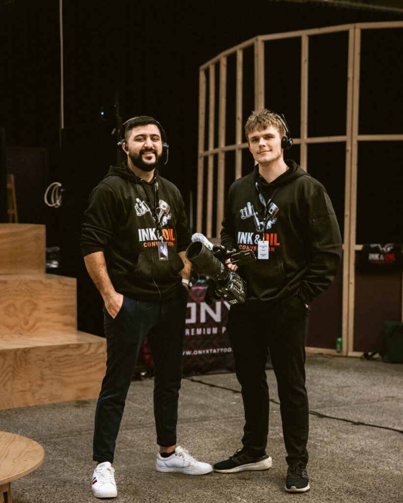 Christian och Abdul från Cinematisk ApS under eventproduktion och content creation.